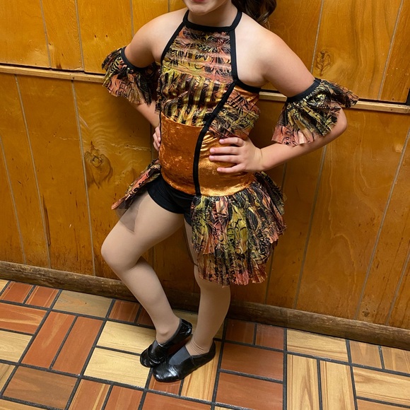 Wakanda / Safari / African, dance costume, acro costume, Halloween costume - Picture 4 of 9